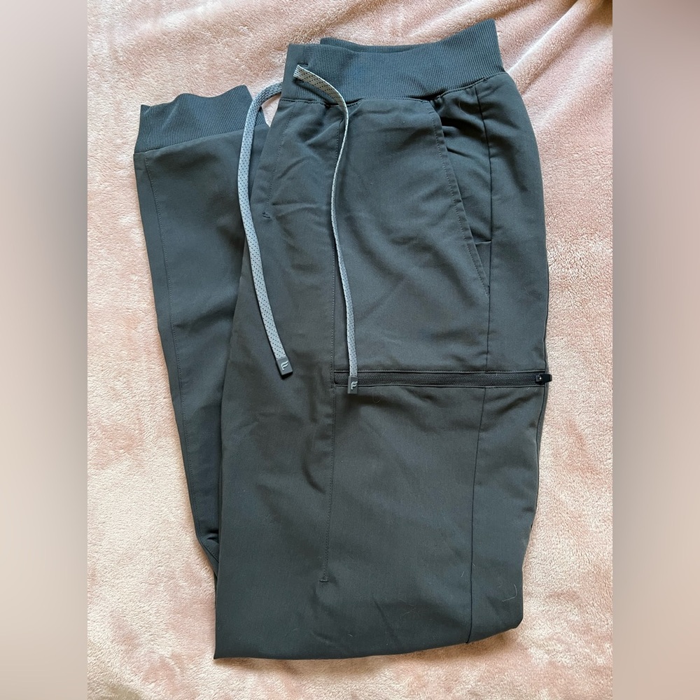 Fabletics On Call Scrub Jogger